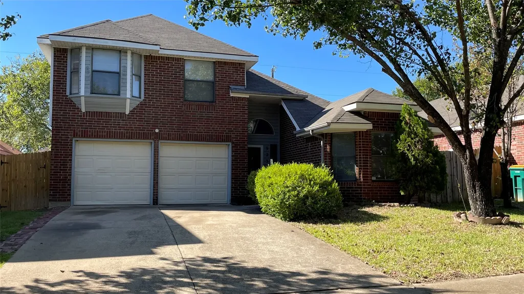 923 Simon Drive Cedar Hill TX 75104