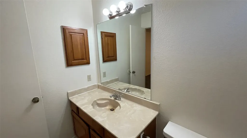 923 Simon Drive Cedar Hill TX 75104