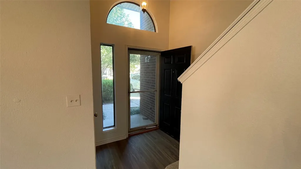 923 Simon Drive Cedar Hill TX 75104