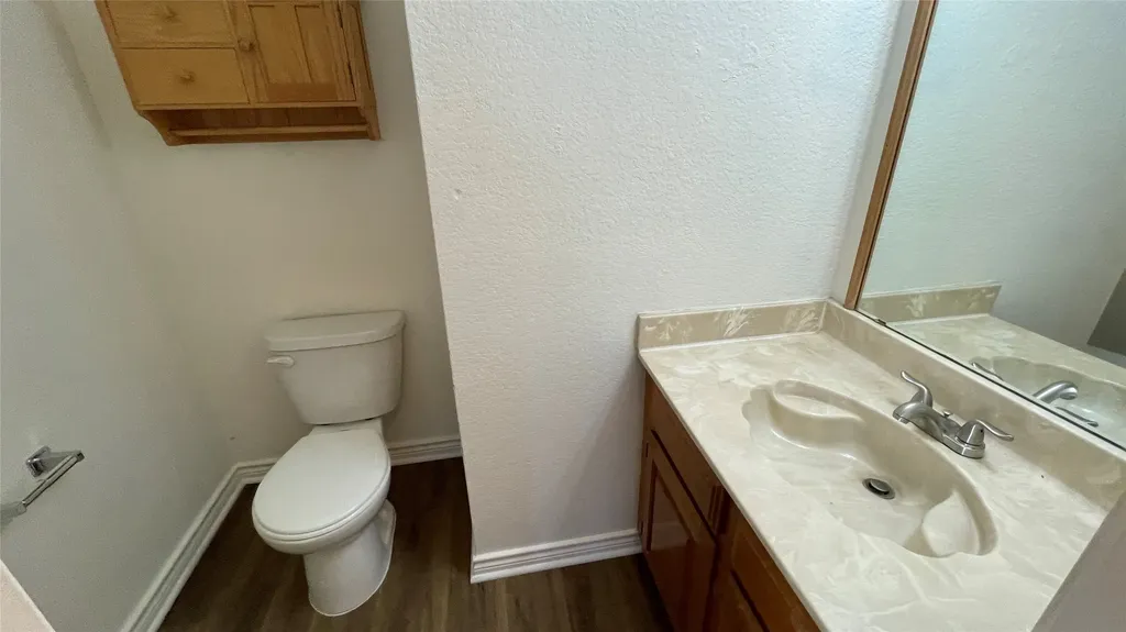 923 Simon Drive Cedar Hill TX 75104