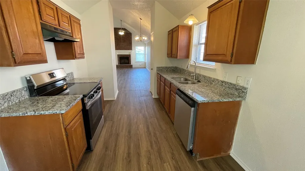 923 Simon Drive Cedar Hill TX 75104