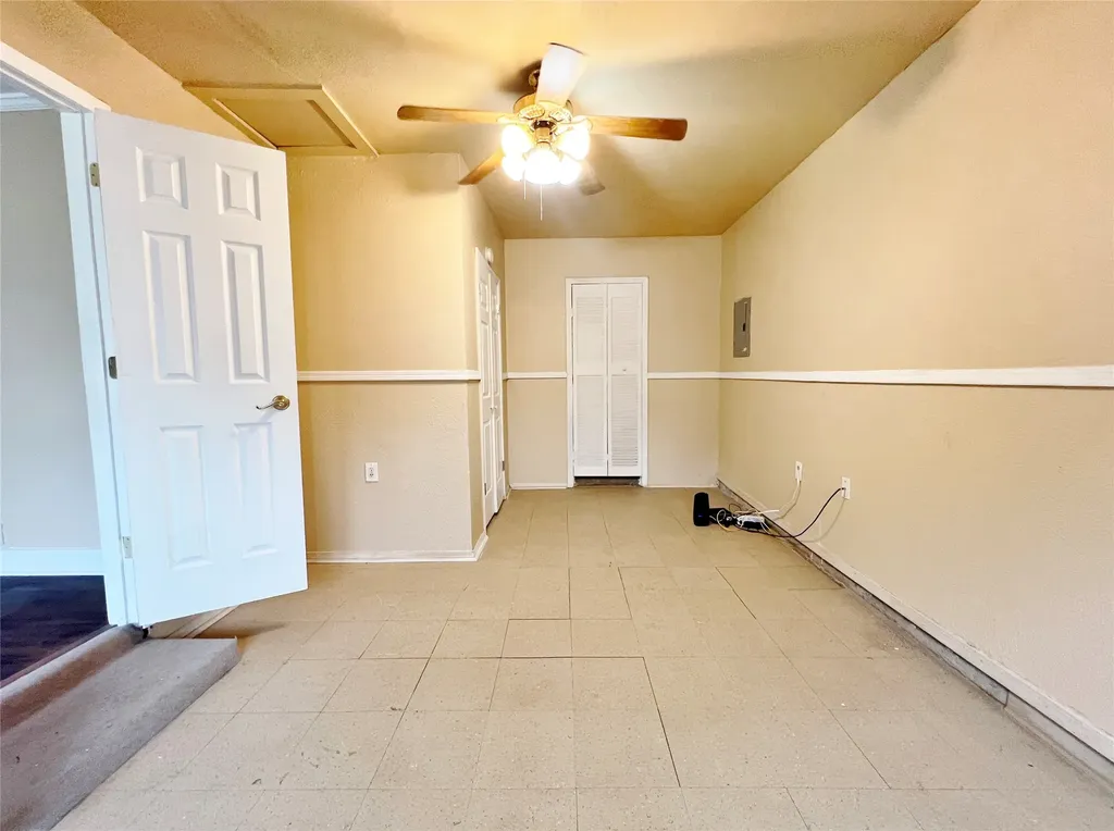 4236 Comanche Street Fort Worth TX 76119