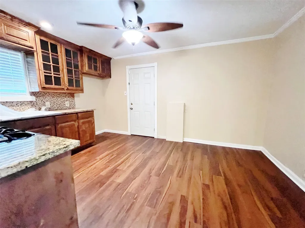 4236 Comanche Street Fort Worth TX 76119