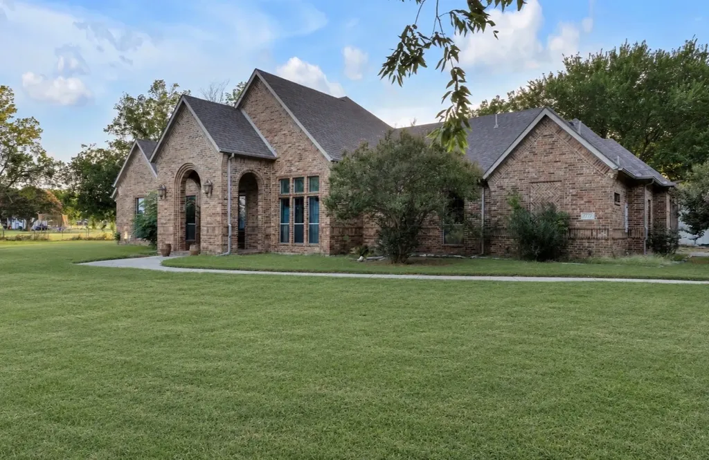 7777 County Road 272 Terrell TX 75160