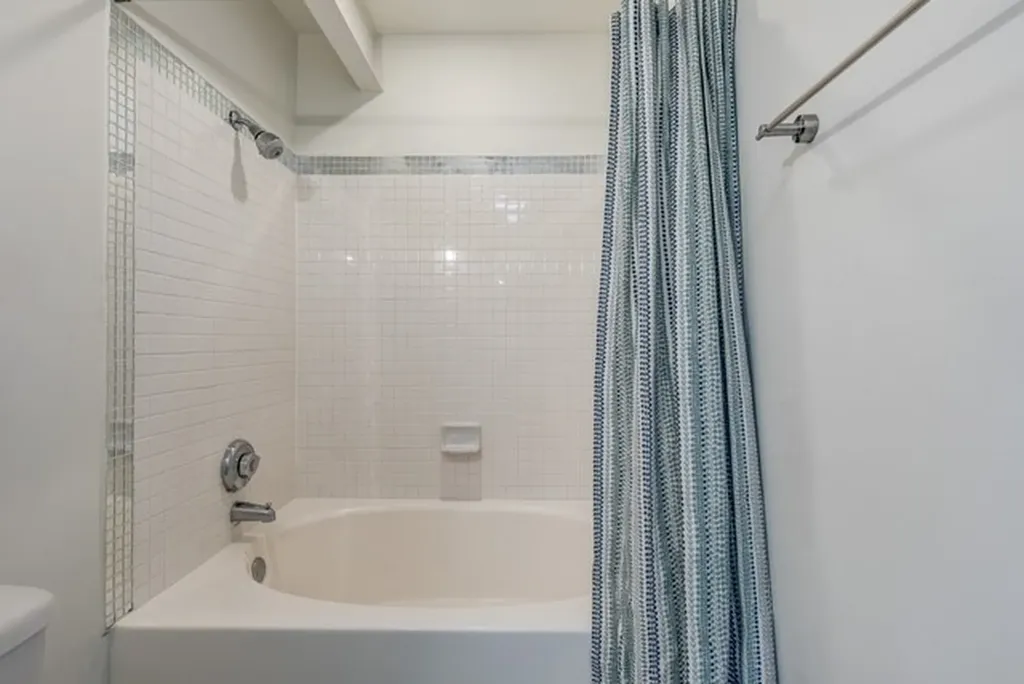 4122 Travis Street Dallas TX 75204