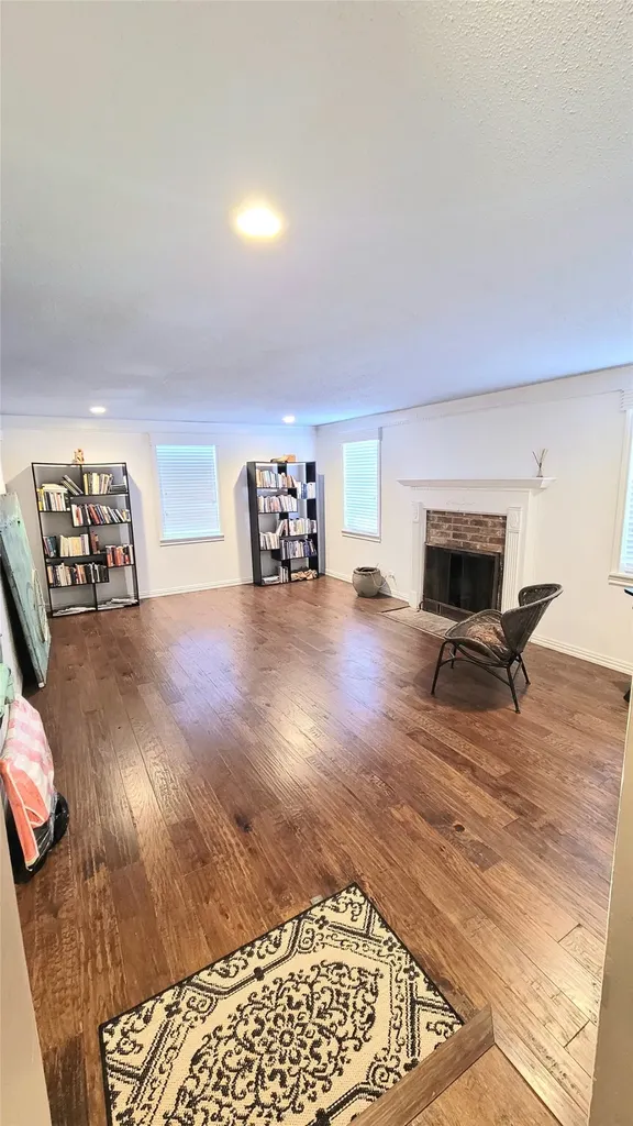 1403 S Donnybrook Avenue Tyler TX 75701