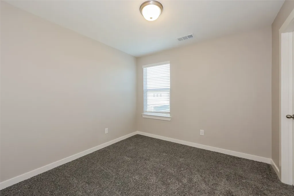 831 Feather Thorn Drive Arlington TX 76005