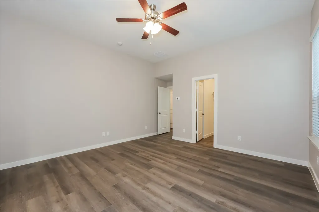 831 Feather Thorn Drive Arlington TX 76005