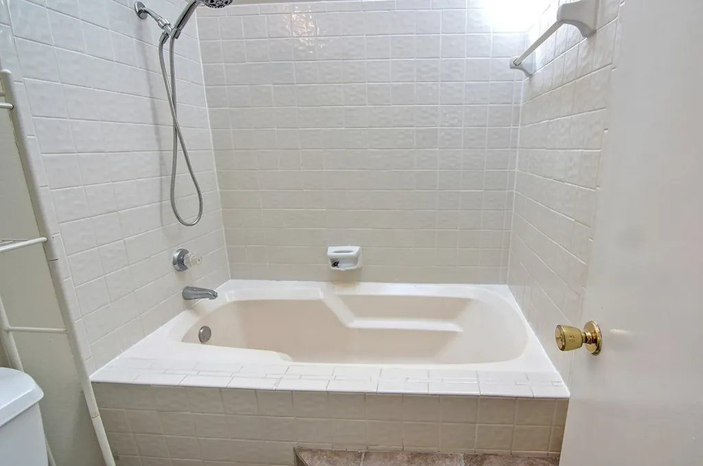4242 N Capistrano Drive Dallas TX 75287