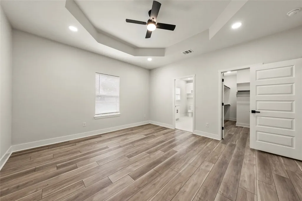 214 Rogers Street Mcgregor TX 76657