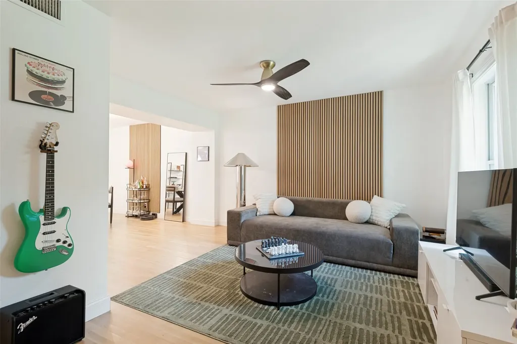 6359 Oriole Drive Dallas TX 75209