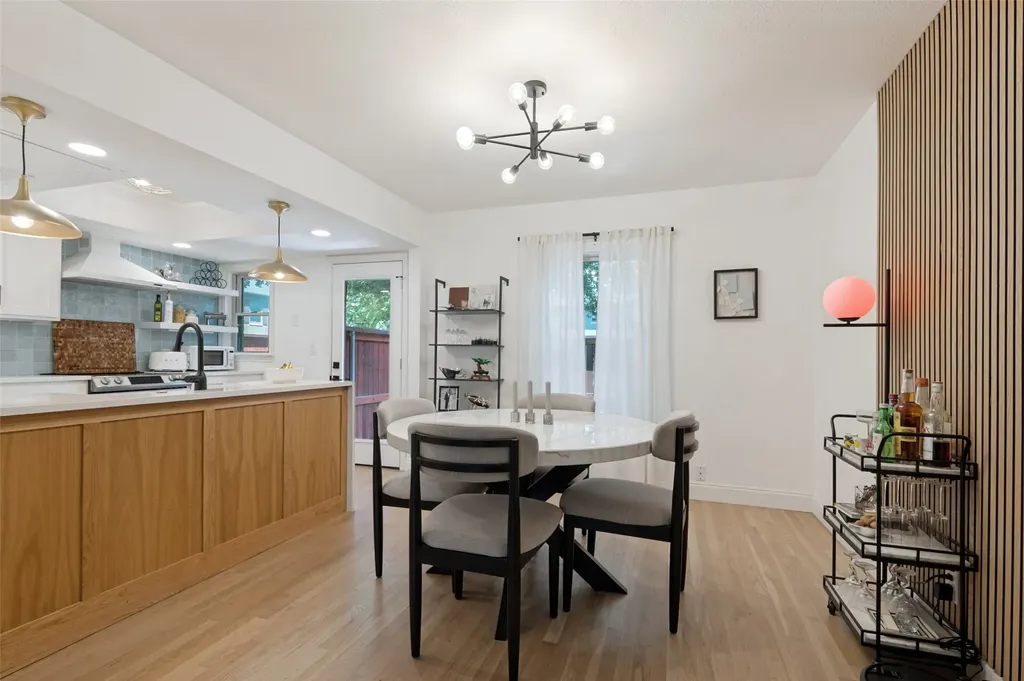 6359 Oriole Drive Dallas TX 75209