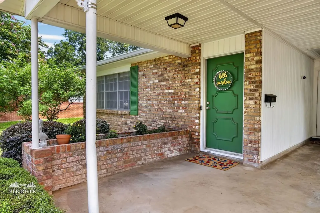 632 Pelican Place Shreveport LA 71105