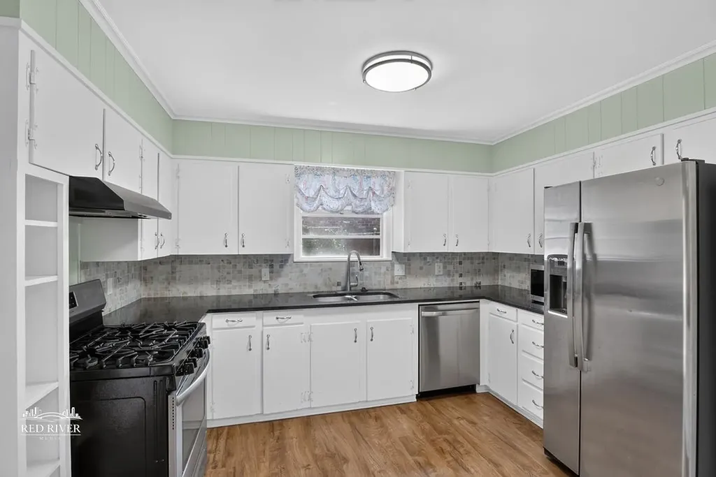 632 Pelican Place Shreveport LA 71105