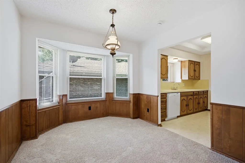 2505 Ironwood Court Arlington TX 76016