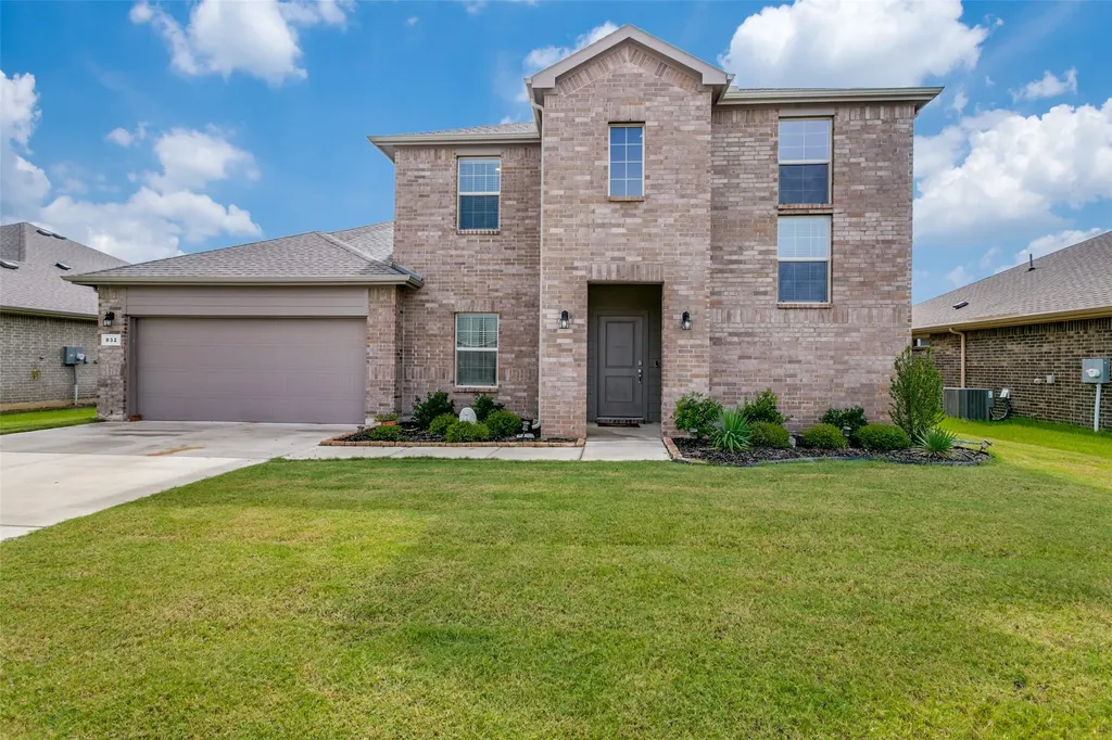 832 Alexandria Lane Joshua TX 76058