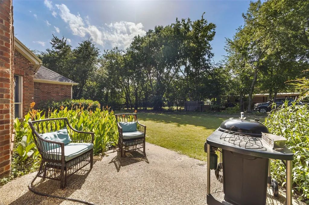 201 Stanford Court Heath TX 75032