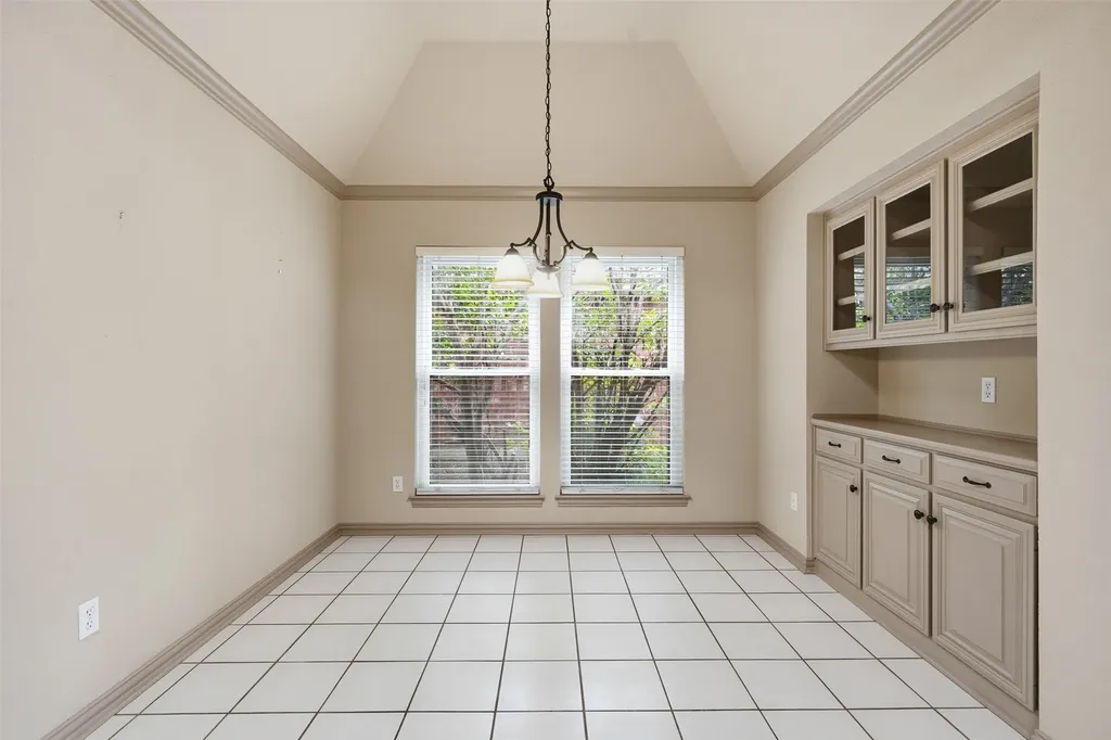 3318 Summergrove Drive Arlington TX 76001