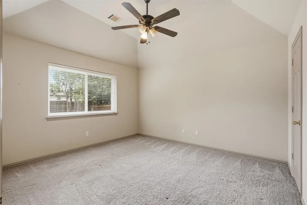 3318 Summergrove Drive Arlington TX 76001