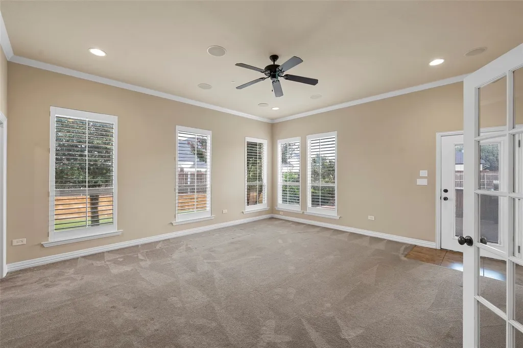 7030 Flagstone Circle Mcgregor TX 76657