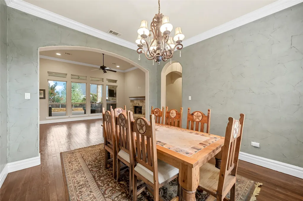 7030 Flagstone Circle Mcgregor TX 76657