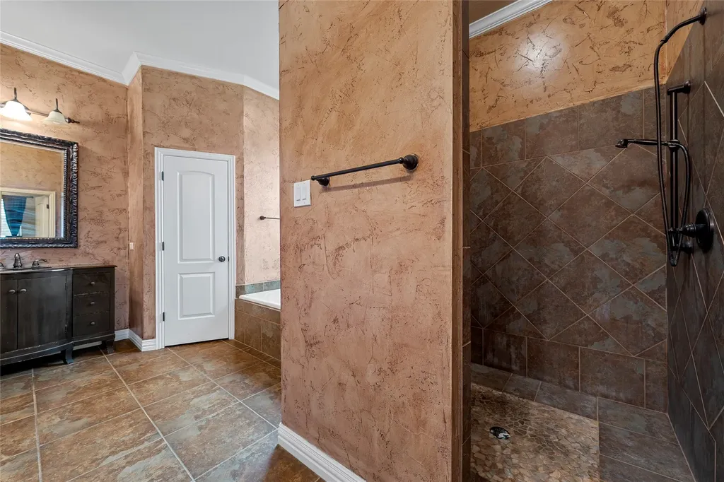 7030 Flagstone Circle Mcgregor TX 76657