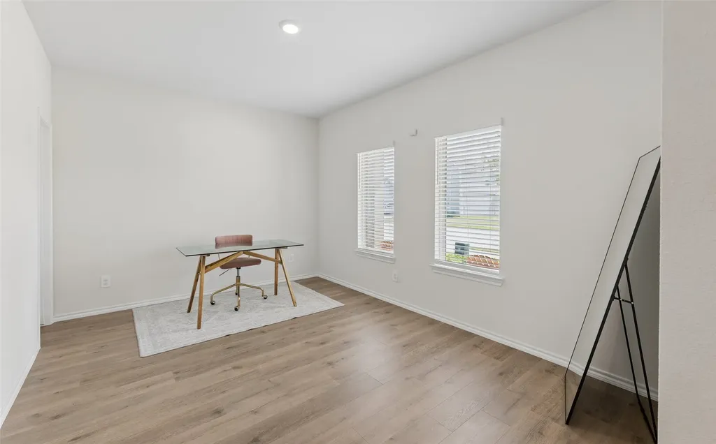 11149 E Chase Lane Providence Village TX 76227