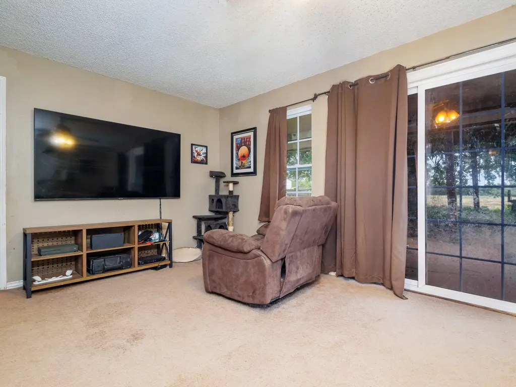 301 County Road 214 Hico TX 76457