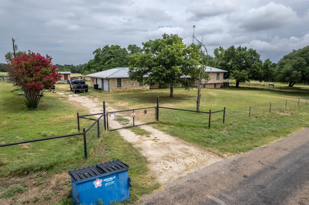 301 County Road 214 Hico TX 76457