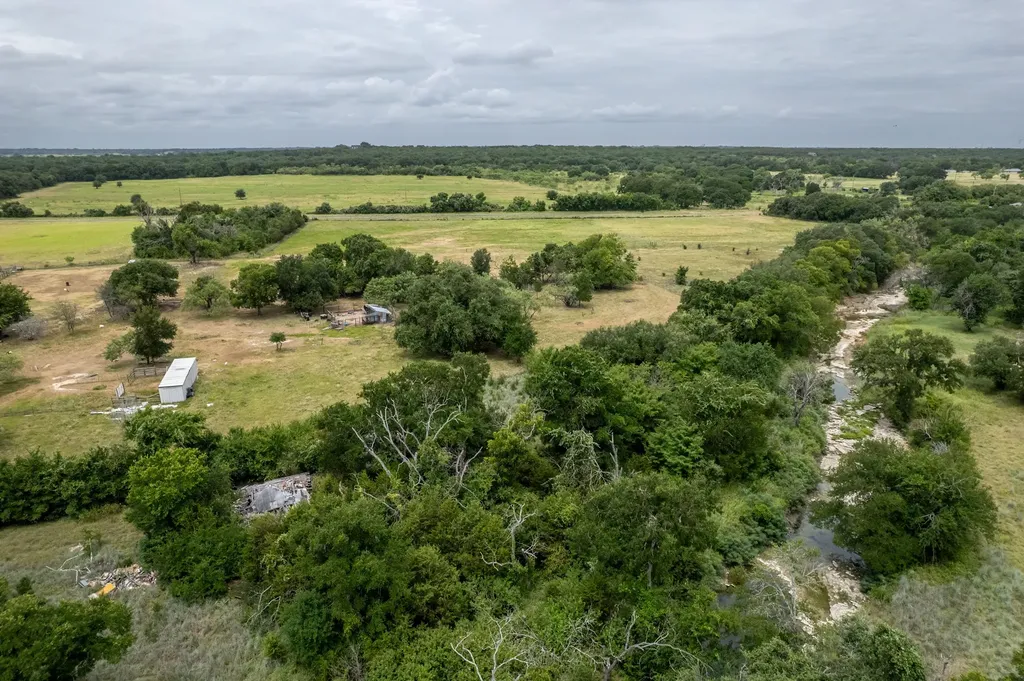 301 County Road 214 Hico TX 76457