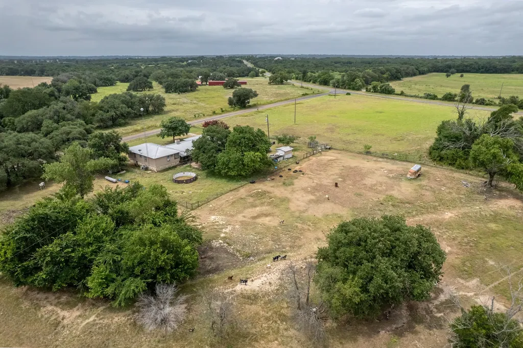 301 County Road 214 Hico TX 76457