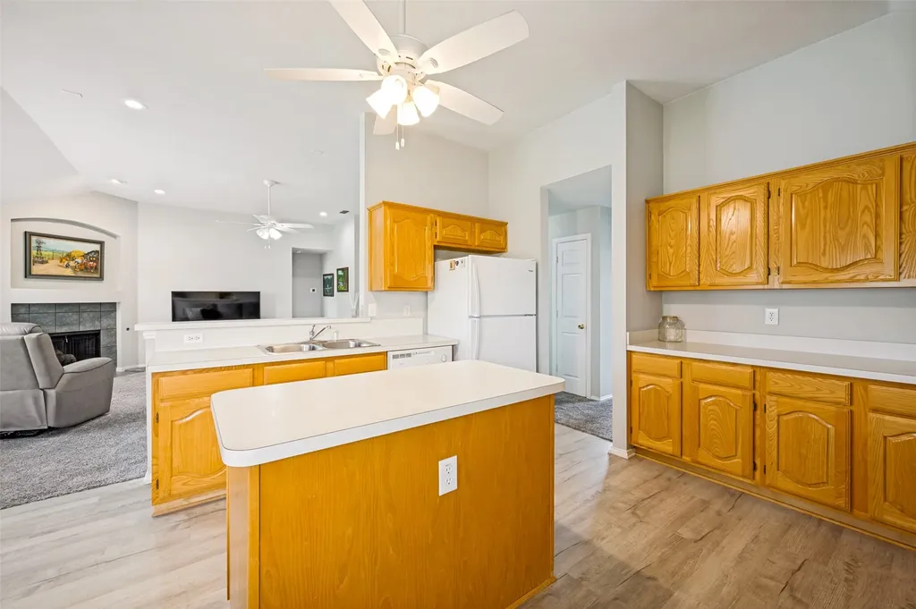 206 Ridge View Court Decatur TX 76234