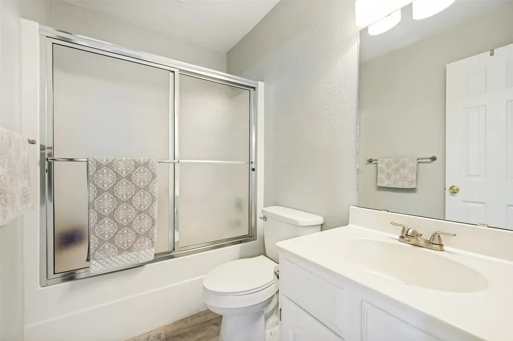 206 Ridge View Court Decatur TX 76234
