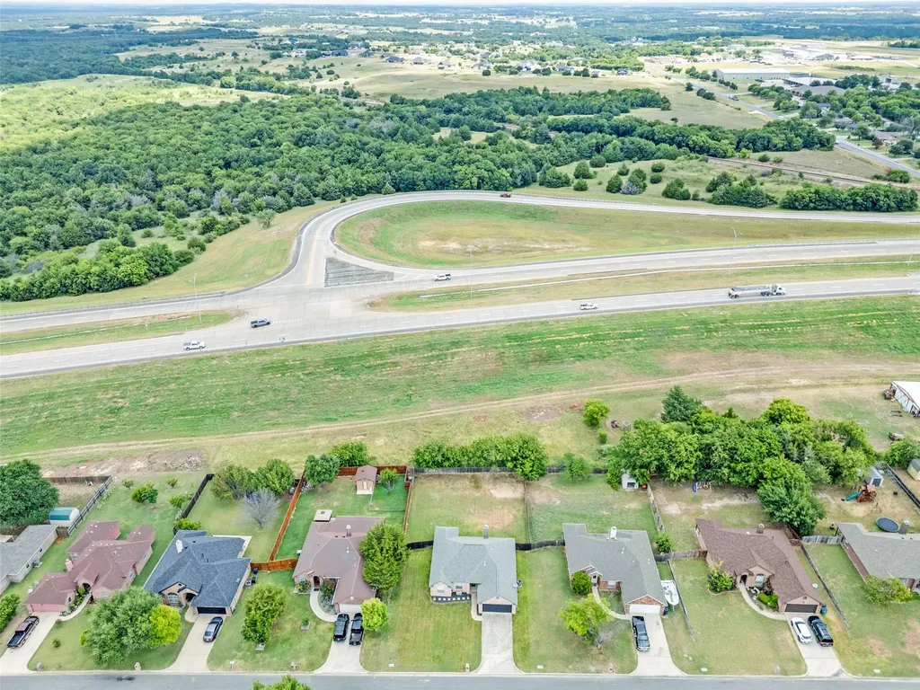206 Ridge View Court Decatur TX 76234
