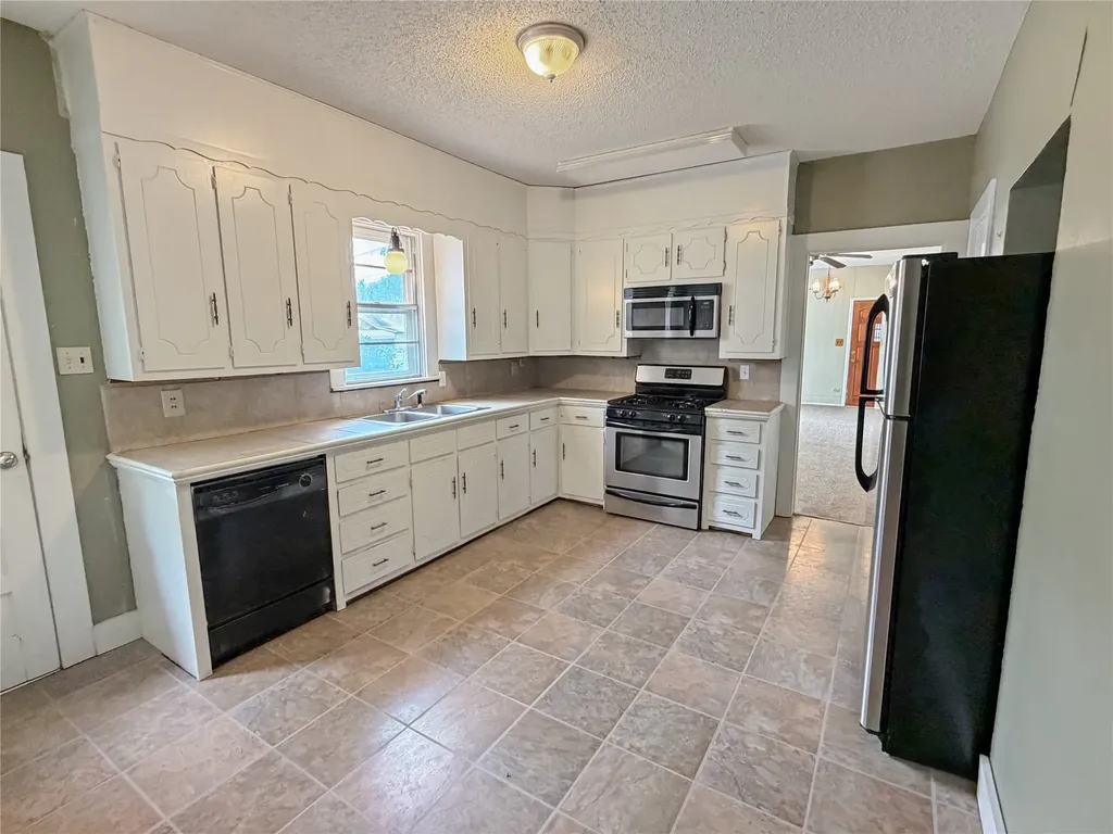 112 Garvin Street Eastland TX 76448