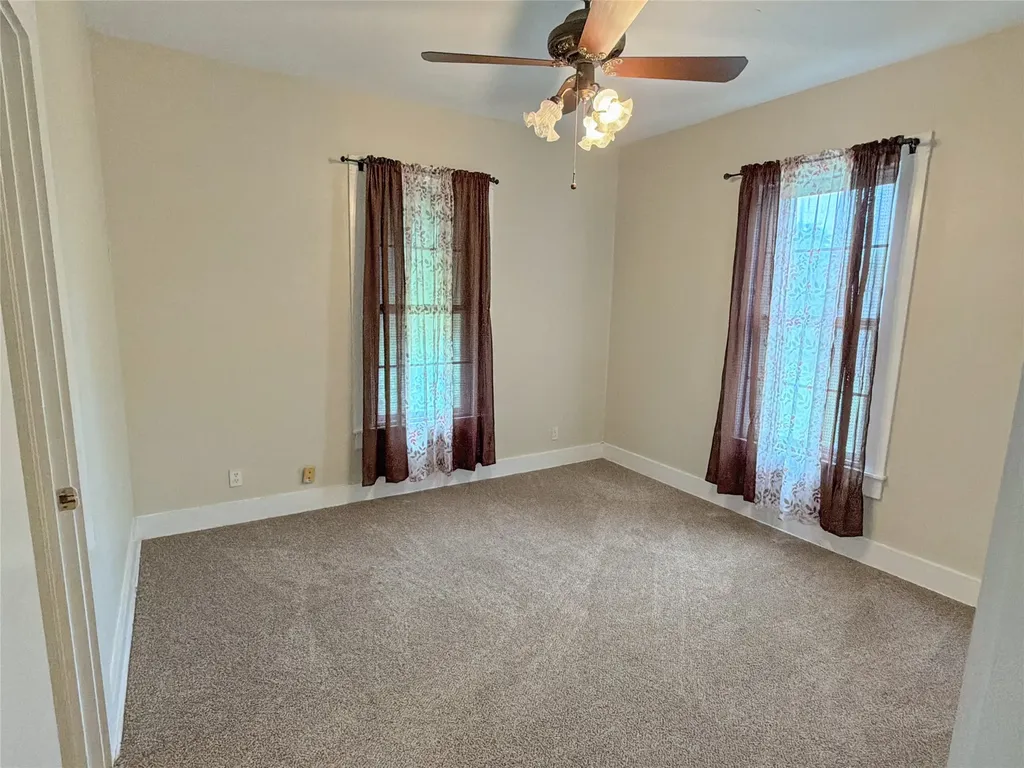 112 Garvin Street Eastland TX 76448