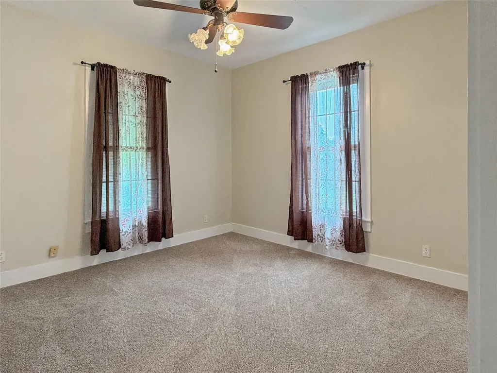 112 Garvin Street Eastland TX 76448