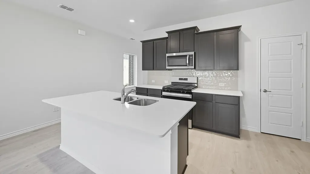 2013 Whispering Lane Celina TX 75009