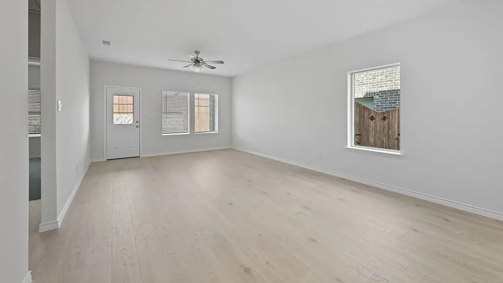 2013 Whispering Lane Celina TX 75009