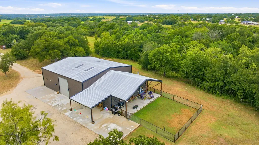 1219 State Highway 6 Hico TX 76457