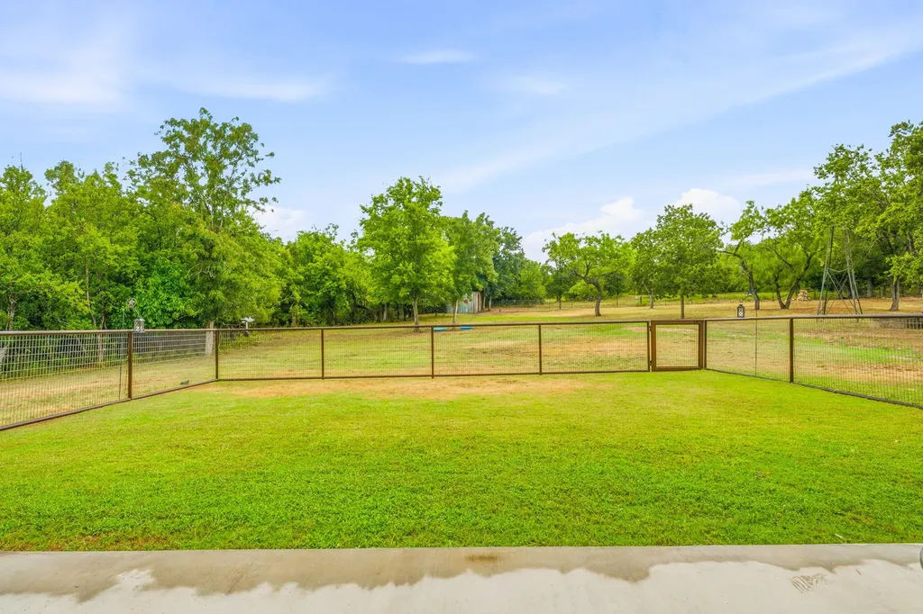 1219 State Highway 6 Hico TX 76457