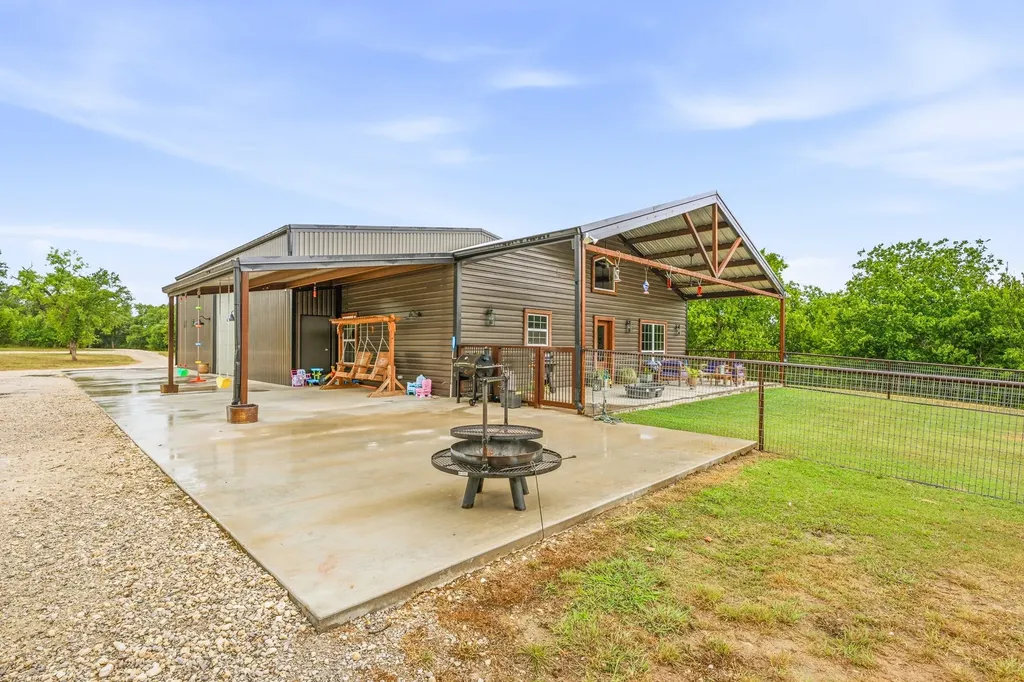 1219 State Highway 6 Hico TX 76457
