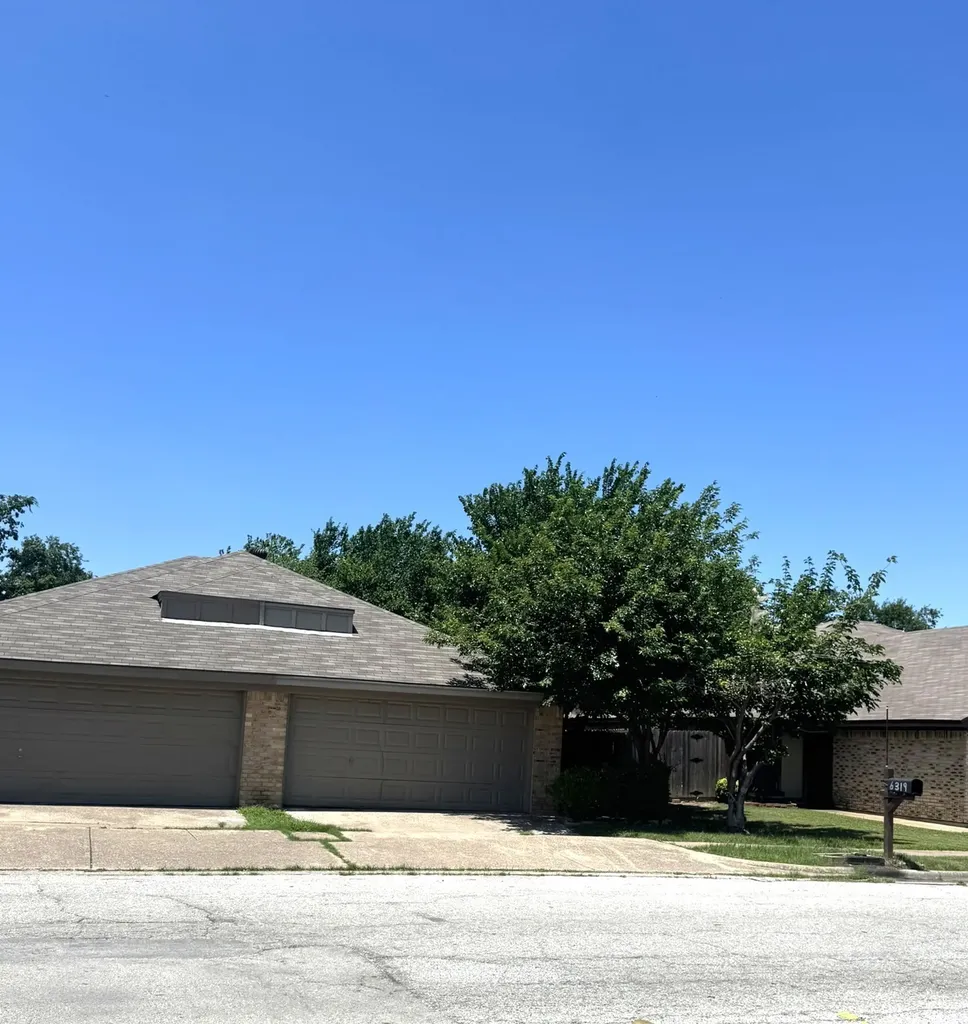 6319 Holiday Lane North Richland Hills TX 76182
