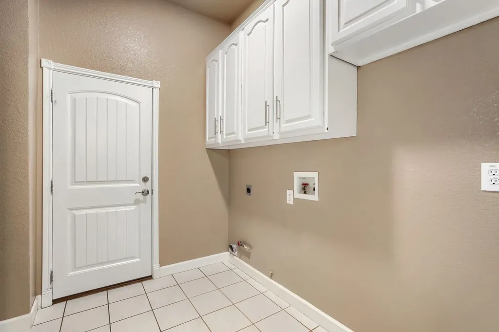 740 White Ash Road Desoto TX 75115