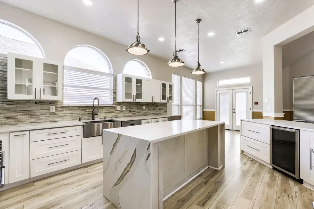 740 White Ash Road Desoto TX 75115