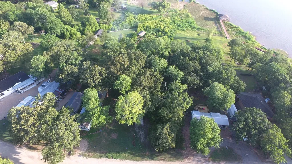 0000 Oak Landing Circle Kemp TX 75143