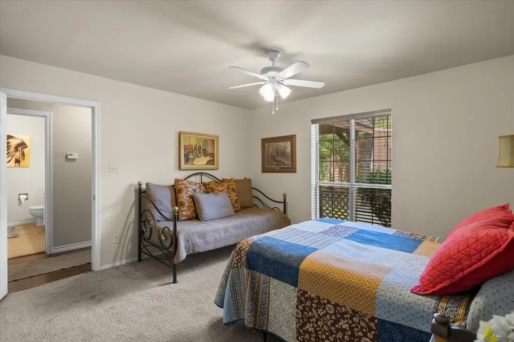 1522 Fm 17 Grand Saline TX 75140