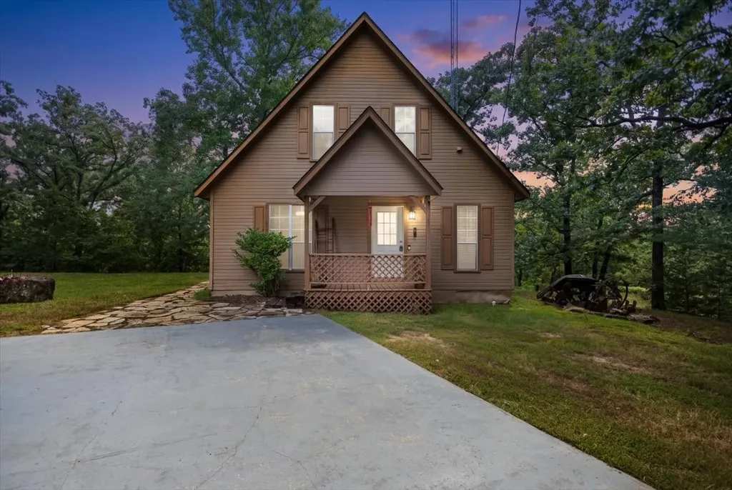 1522 Fm 17 Grand Saline TX 75140
