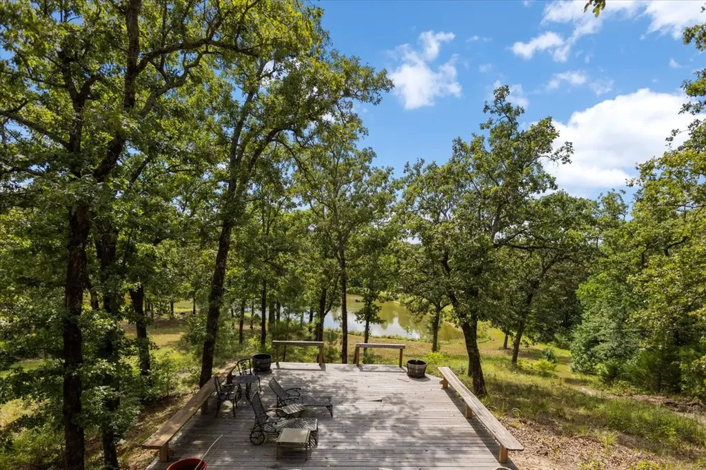 1522 Fm 17 Grand Saline TX 75140