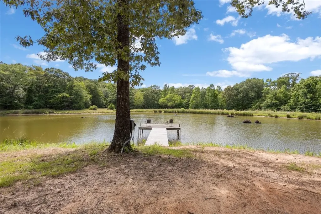 1522 Fm 17 Grand Saline TX 75140